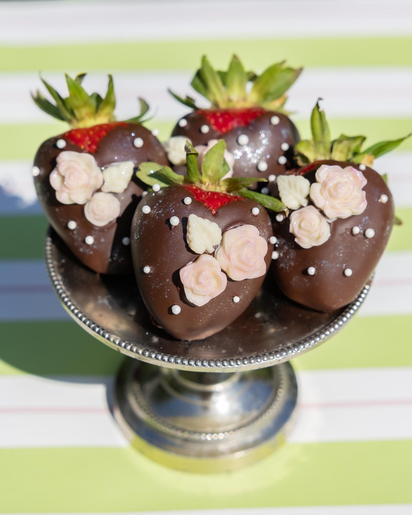 Mother's Day Chocolate-Dipped Strawberries (Set of 4) (GF)