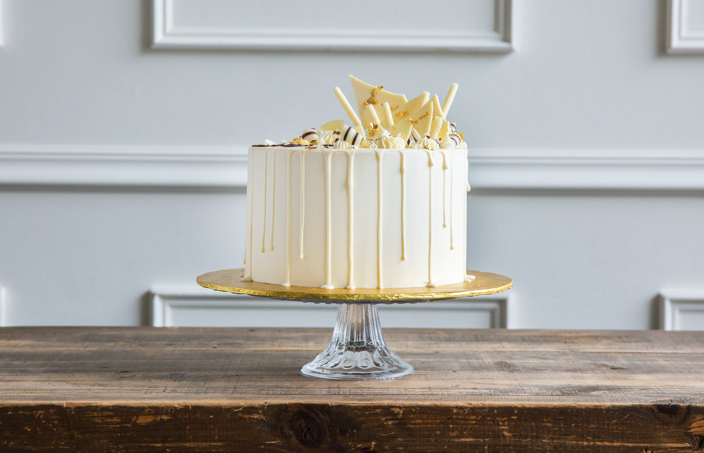 Deluxe Vanilla Bean Cake