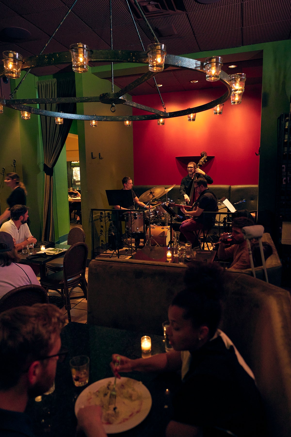 Jo Bar & Rotisserie